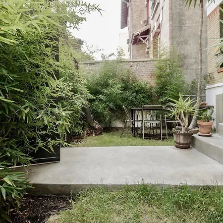 Bed & Breakfast Maison Mouz 3*